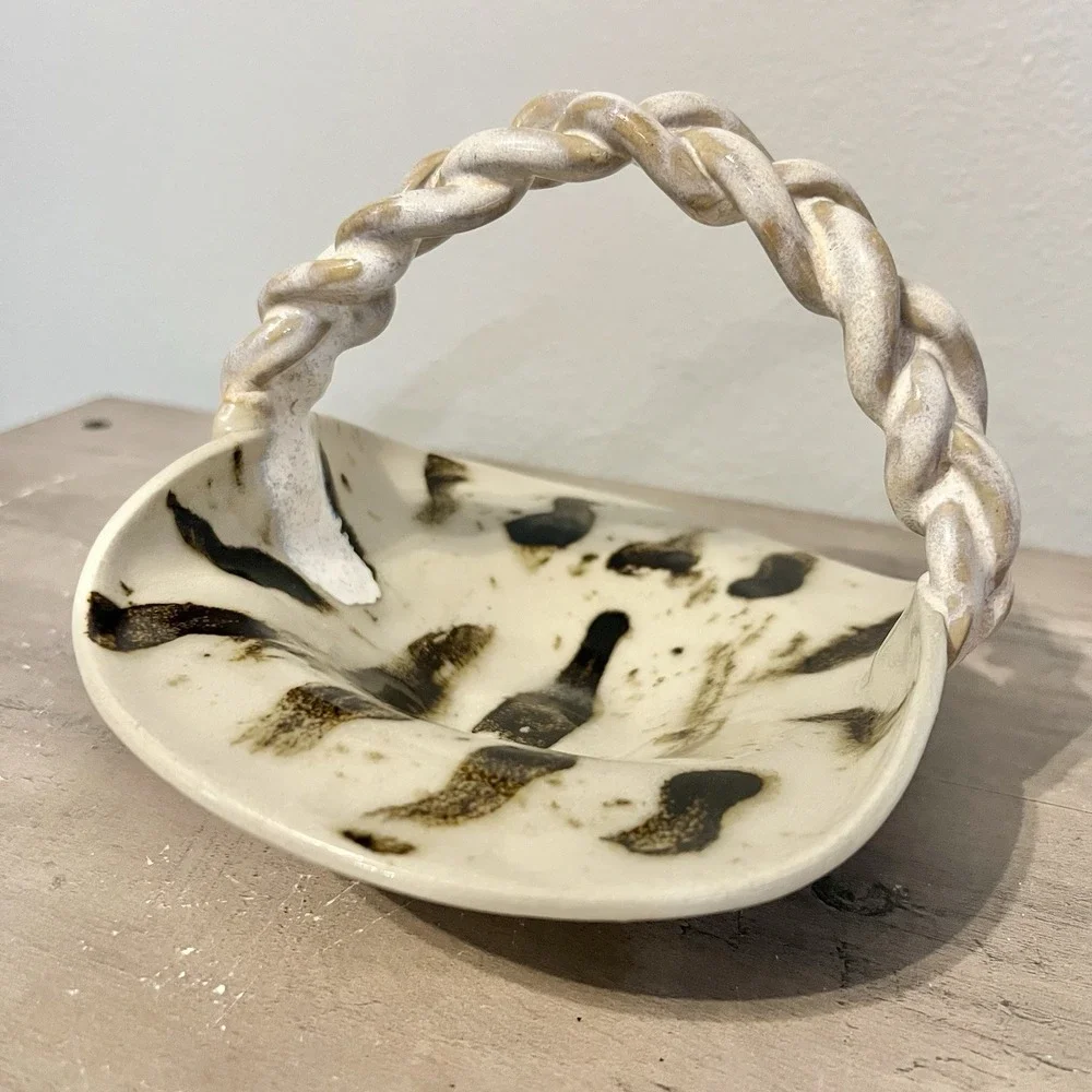Vtg Handmade‎ Pottery Basket 5